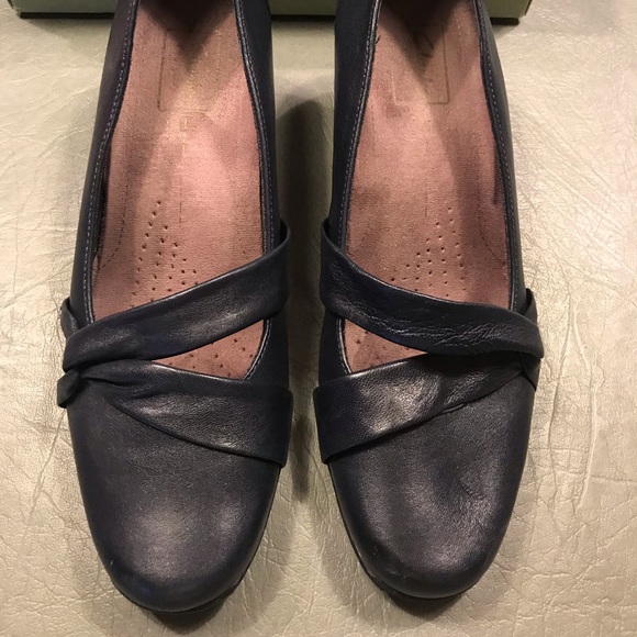 clarks artisan sugar plum